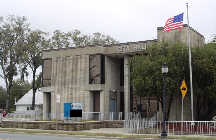 image of high springs city hall 